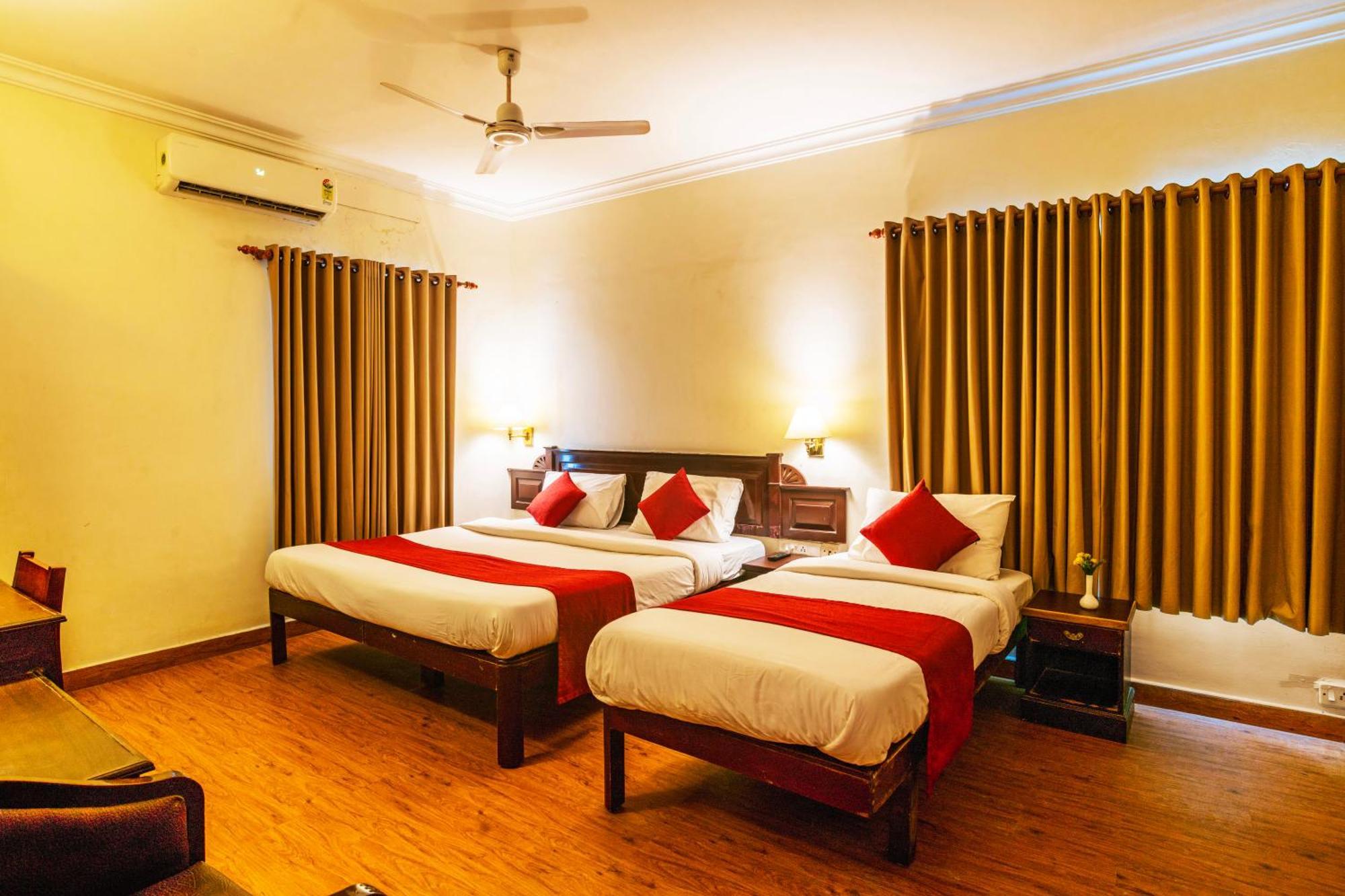 Hotel Archana Inn Kochi Exterior foto