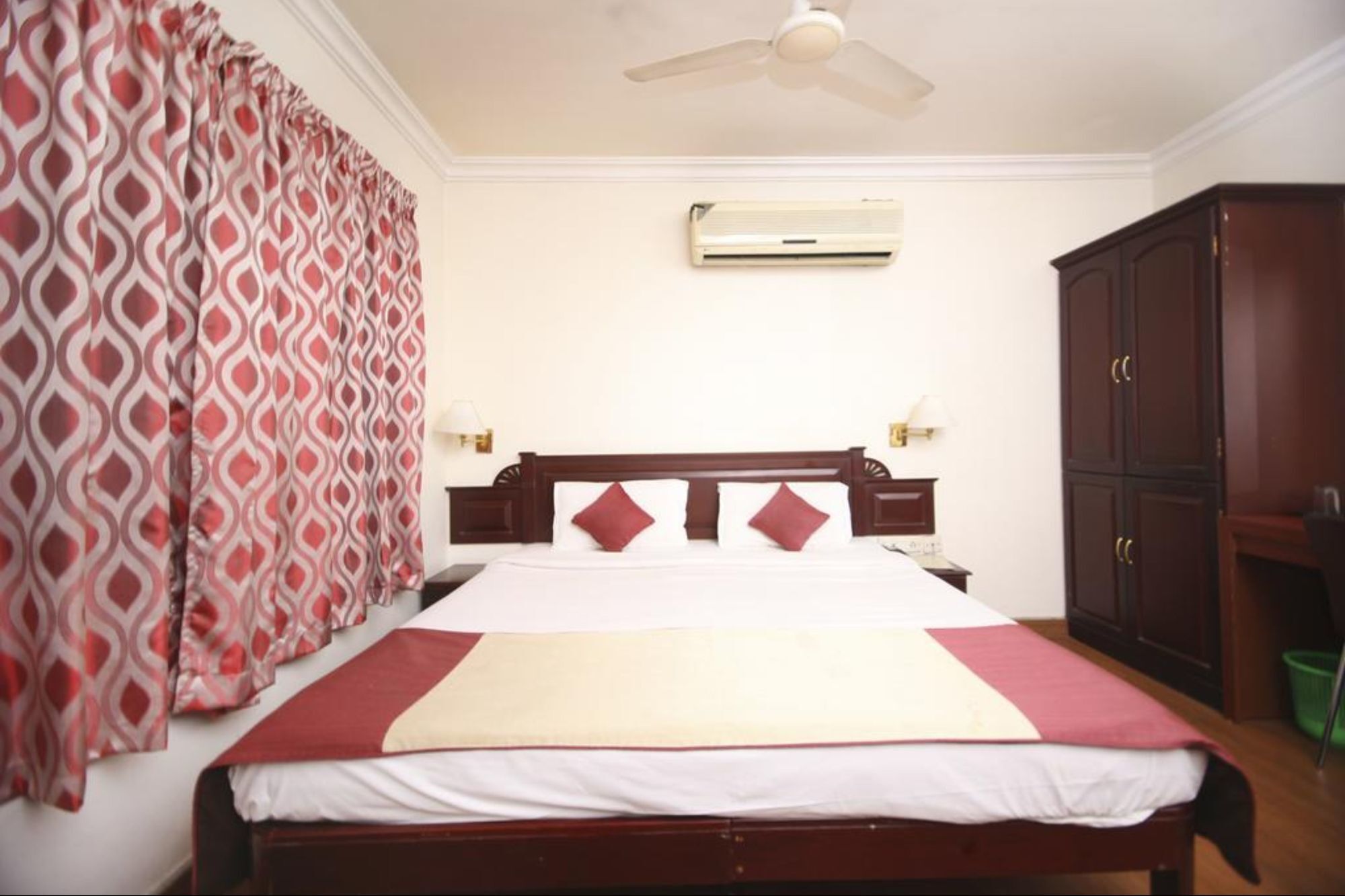 Hotel Archana Inn Kochi Exterior foto